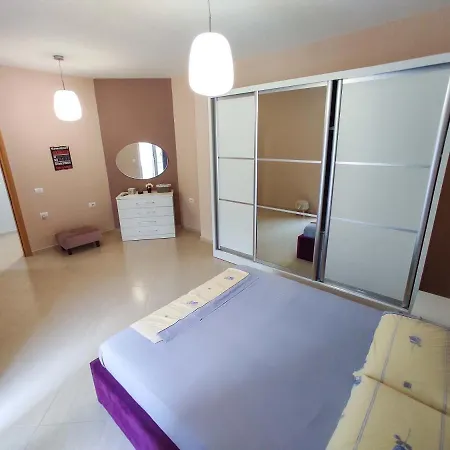 Apartmán Nyc Modern & Spacious 5 Min From Seaside Orikumi
