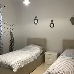 Nyc Modern & Spacious 5 Min From Seaside