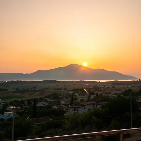 Nyc Modern & Spacious 5 Min From Seaside Orikum